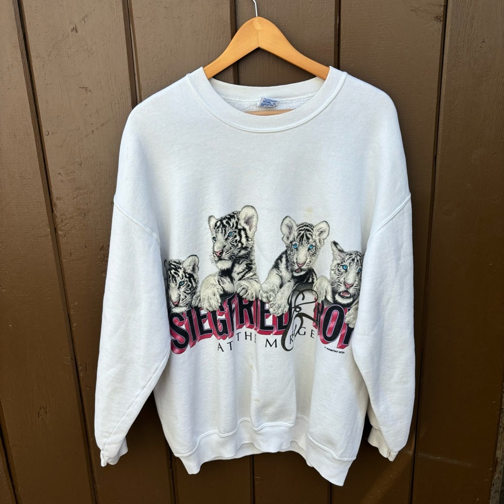 Unisex Vintage 90s Siegfried & Roy Mirage Las Vegas NV AOP Tigers Sweatshirt XL